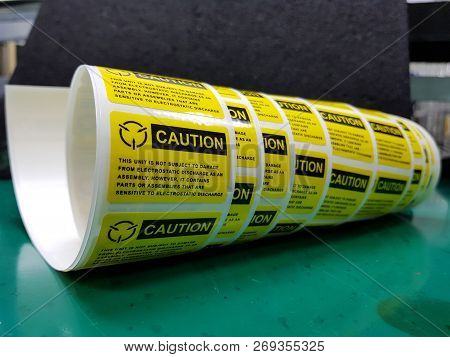Yellow Caution Label,standard Caution Label With Text 