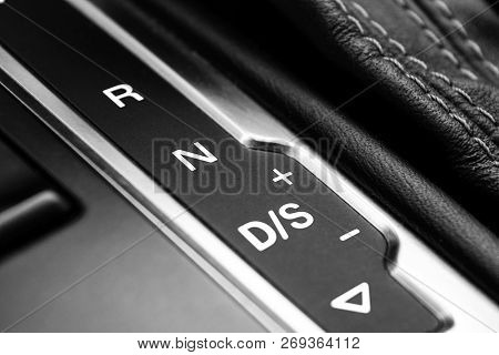 Automatic Gear Stick Of A Modern Car. Maodern Car Interior Details. Close Up View. Car Detailing. Au