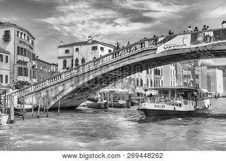 Venice, Italy - April 29: Tourists Walking On The Ponte Degli Scalzi (also Known As Railway Bridge) 