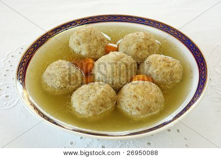 Jødiske matzo bolde suppe