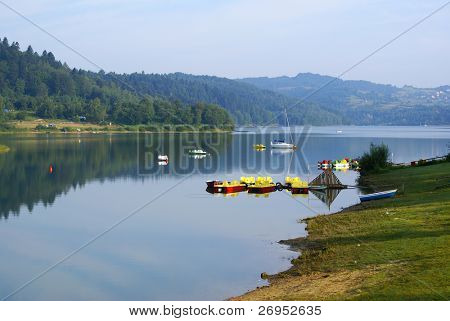 Jezero (Solina v Polsku)