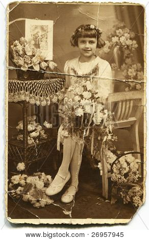 Foto d'epoca della ragazza (prima comunione) - anni trenta