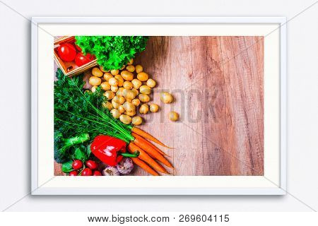 Vegetables. Potatoes, Carrot And Red Pepper. Lettuce Salad, Garlic And Broccoli. Red Radish And Toma