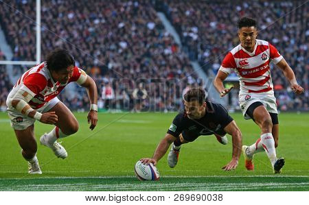 LONDON, ENGLAND - NOVEMBER 17 2018. During the Quilter Autumn International's series Rugby Union match between England and Japan at Twickenham Stadium, London, United Kingdom. 