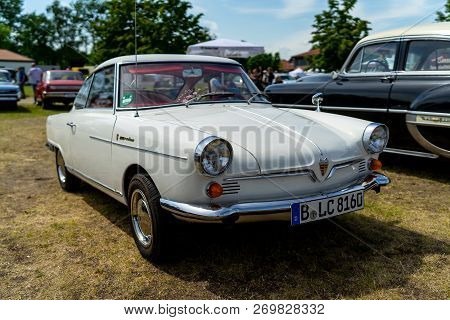 Paaren Im Glien, Germany - May 19, 2018: Compact Car Nsu Sport-prinz. Die Oldtimer Show 2018.