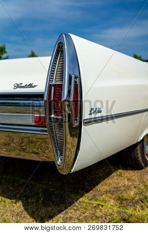 Paaren Im Glien, Germany - May 19, 2018: Rear Stoplights Of A Full-size Luxury Car Cadillac De Ville