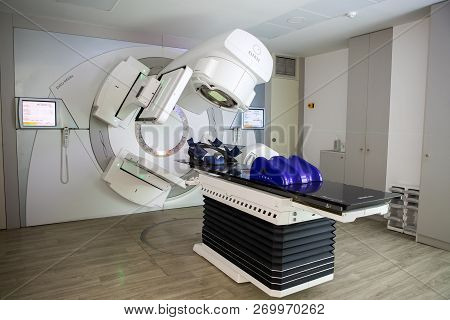 Linear Accelerator Technology Imrt, Igrt, Vmat