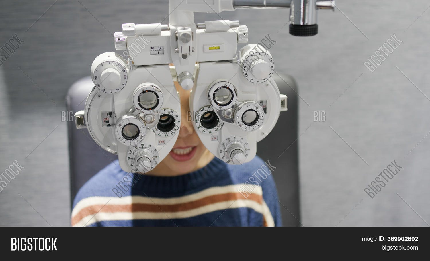 Woman Checks Her Eyes Image & Photo (Free Trial) Bigstock