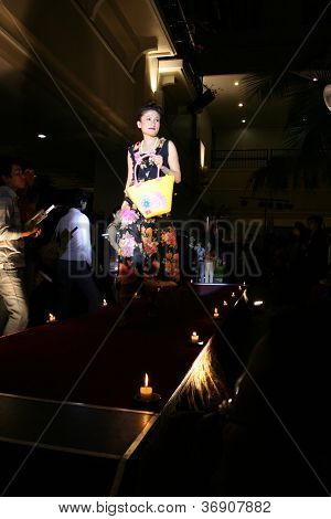 ファッションショー