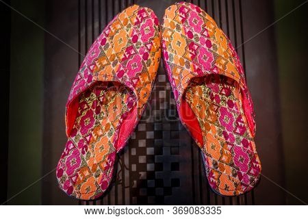 Beautiful Groom's Wedding Day Sandals Shoes With Beautiful Colors
