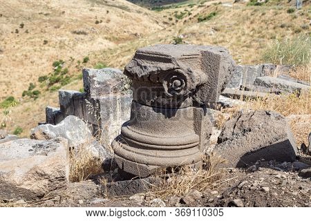 Remains Of Columns In Ruins Of The Greek - Roman City Of The 3rd Century Bc - The 8th Century Ad Hip