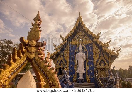Thailand Chiang Rai Blue Temple