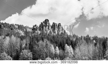 Monumental Sandstone Ridge Of Suche Skaly, Aka Dry Rocks, Near Mala Skala In Bohemian Paradise, Czec