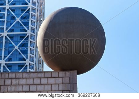 Barcelona, Spain - May 15, 2017: Modern Sculpture In Ball Shape In Center Of Barcelona In The Port O