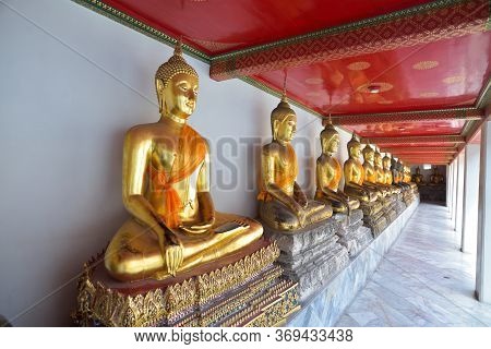 Golden Buddha Images