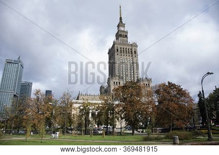 Warsaw, Poland - September 18 : View Landscape And Cityscape With Clouds Sky Of Congress Hall Or Sal