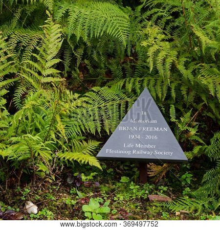 Blaenau Ffestiniog, North Wales, Uk: Sep 14, 2017: A Triangular Slate Memorial Plaque Is Dedicated T