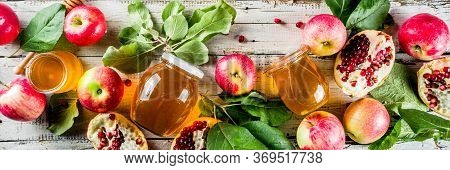 Jewish Autumn Rosh Hashana Celebration. Traditional Products For The Celebration Of Rosh Hashanah - 