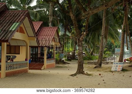 Koh Chang, Thailand - January, 2013: Bungalo Houses On A Tropical Beach In Koh Chang, Thailand