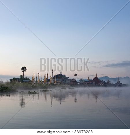 Antik Aung Mingalar Pagoda, Myanmar