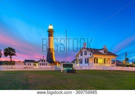 Tybee Island, Georgia, USA at the lighthouse at dusk.