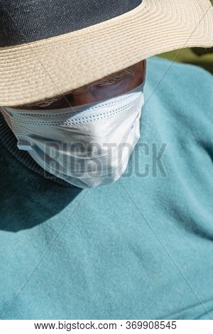 Elderly Man Wearing Face Mask As Coronavirus Protection,hampshir