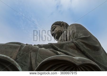 Tian Tan Big Buddha  Statue On Lantau Island, Hong Kong