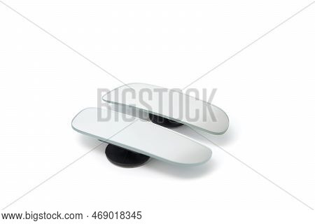 Car Blind Spot Mirror Is An Additional Glass That Is Attached To The Near Side Of The Car's Rearview