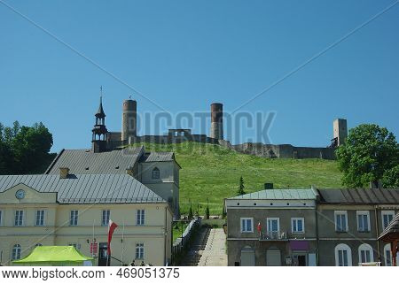 Checiny (near Kielce). Historic Buildings And Castle Ruins. Historic Tenement Houses, Town Hall, Chu
