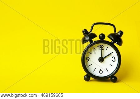 Alarm Clock Pointing At 2 Am Or Pm With Customizable Space For Text Or Ideas. Copy Space With Yellow