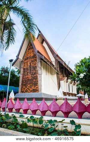 Sala Wat Loy