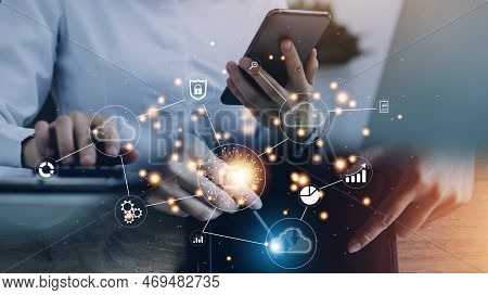Digital Transformation Change Management, Internet Of Things (iot), New Technology Bigdata And Busin