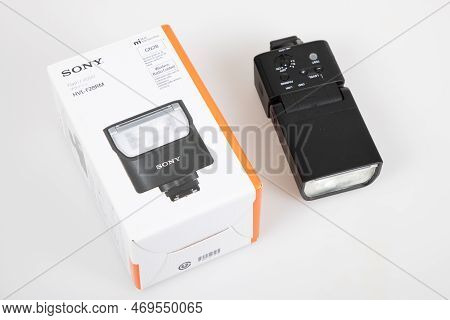 Bordeaux , Aquitaine  France - 20 01 2023 : Sony Flash F28rm Cobra Speed Light Flash Wireless With B