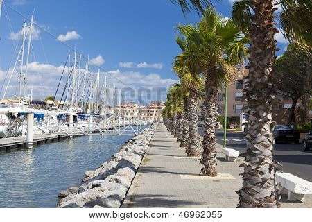 The Long Marina Promenade In Gruissan