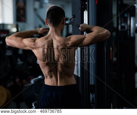 Man Thrust Of The Upper Block To The Chest In The Gym.