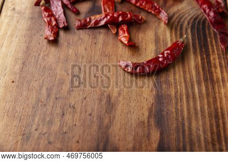 Chile De Arbol. This Potent Mexican Chili Can Be Used Fresh, Powdered Or Dried For Salsa Preparation