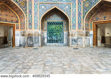 The Registan Square Architecture In Samarkand, Uzbekistan. The Registan Was The Heart Of The Ancient