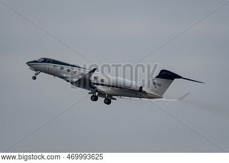 Zurich, Switzerland, January 20, 2023 Gulfstream G650-er Business Aircraft Is Taking Off From Runway