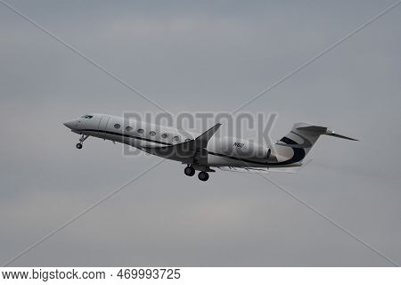 Zurich, Switzerland, January 20, 2023 Gulfstream G650-er Business Aircraft Departing From Runway 28 