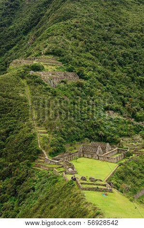 Peru, Remote Spectacular The Inca Ruins Of Choquequirau Near Cuzco