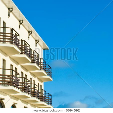 Hotel z balkonem