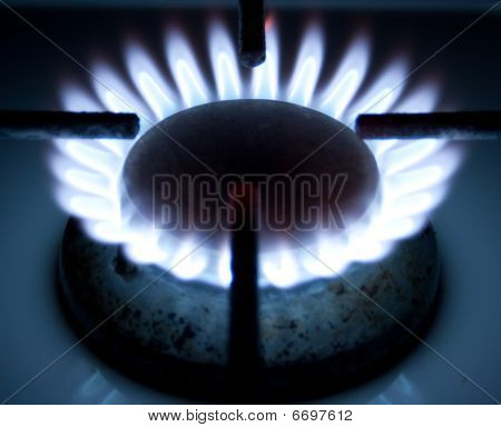 Gas