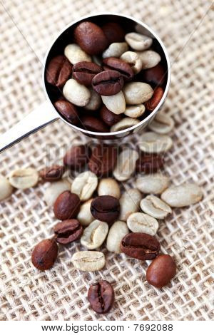 Skeen af kaffebønner