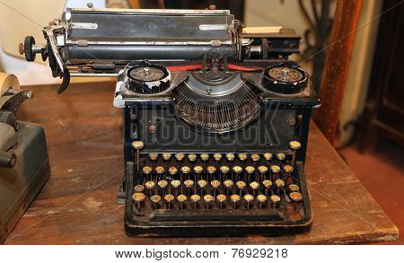 Ancient Black Rusty Typewriter With Round  Keys