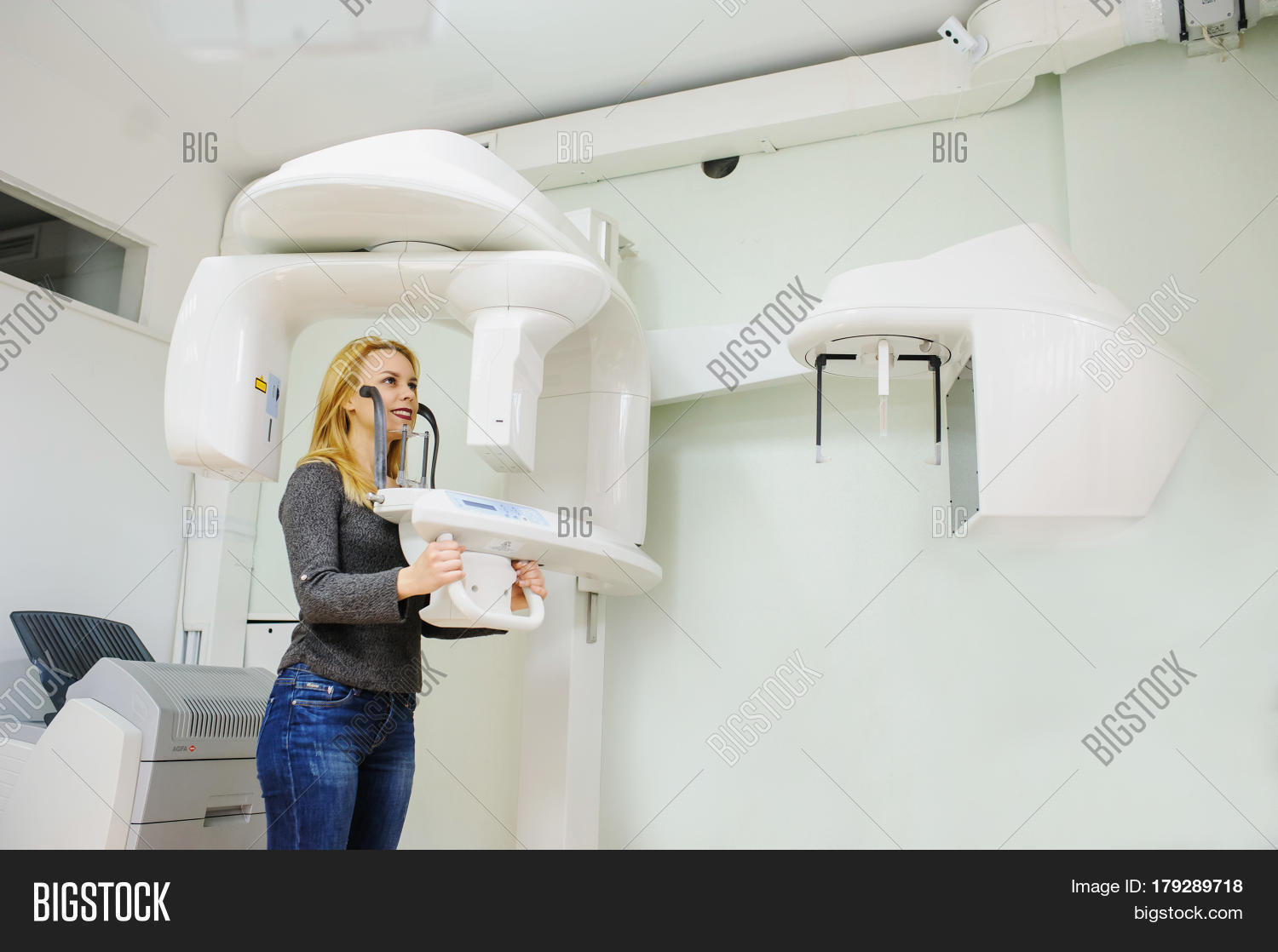 Woman Dental 3D Xray Image & Photo (Free Trial) Bigstock