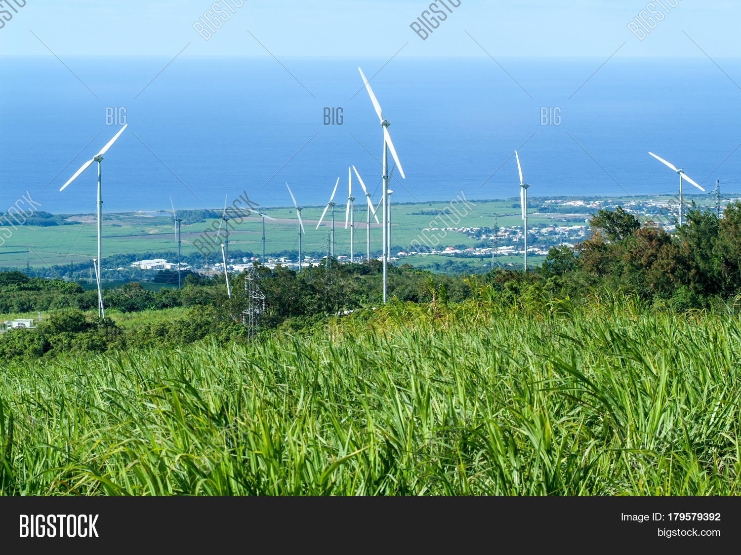 SaintAndre (La Image & Photo (Free Trial) Bigstock