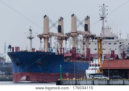 BULK CARRIER IN THE PORT OF SWINOUJSCIE - Marine transportation industry