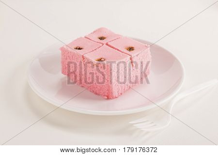 Thai Sali Cake Dish