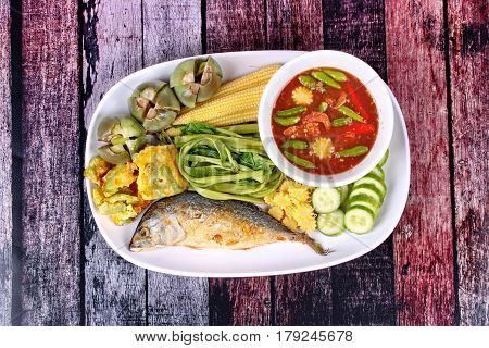 Spicy Shrimp Paste Dip ,nam Prik Kapi With Side Dish.