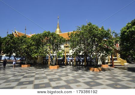 Chiang Mai Buddhist Monastery Wat Pratat Doi Suthep